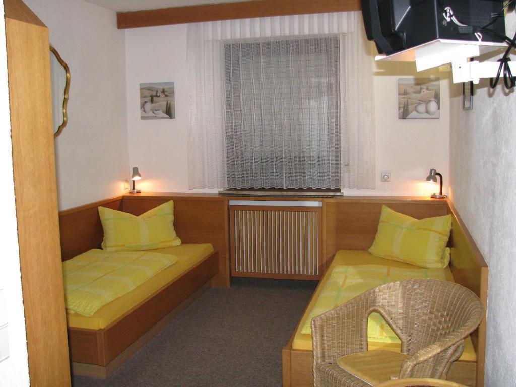 Hotel Erzhausener Hof Extérieur photo