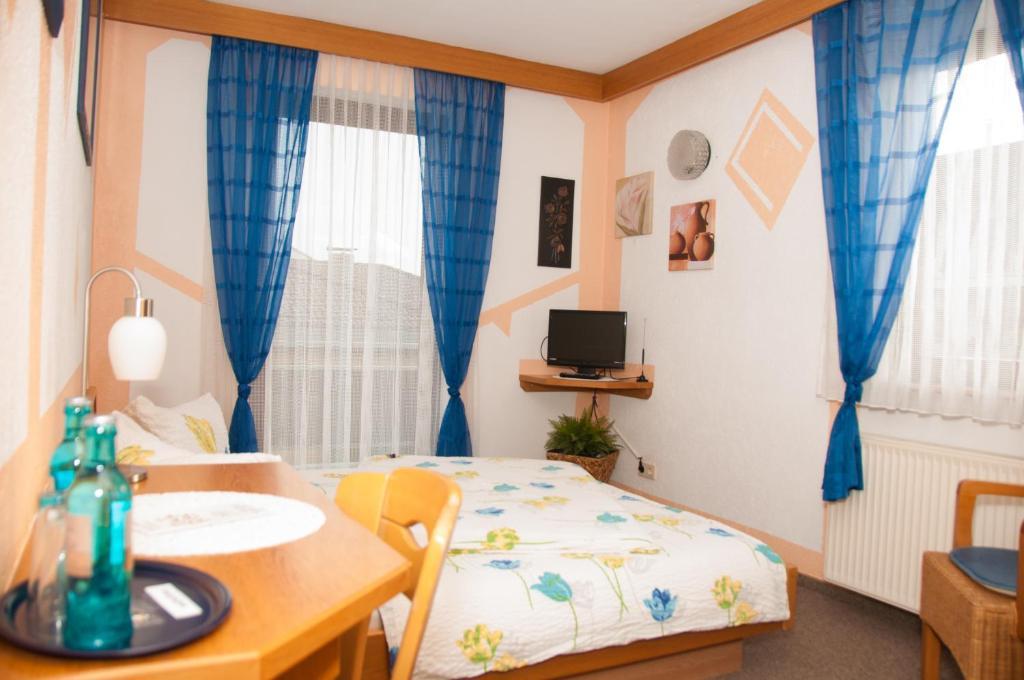 Hotel Erzhausener Hof Extérieur photo